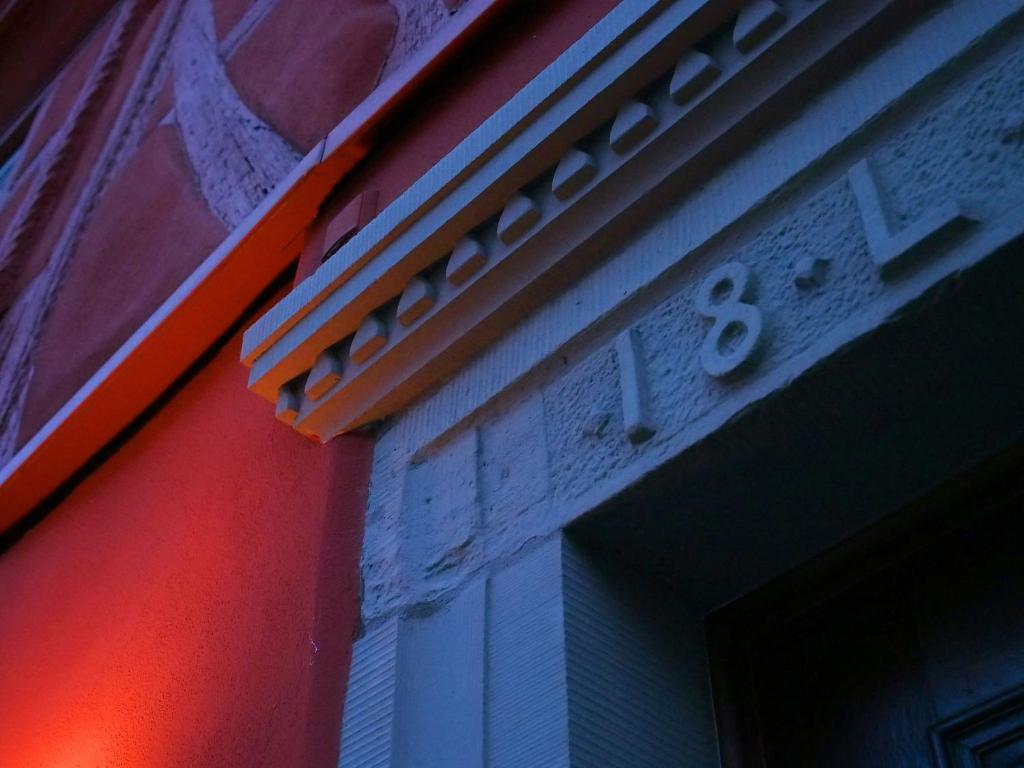 Rotes Ross Marktbergel Buitenkant foto